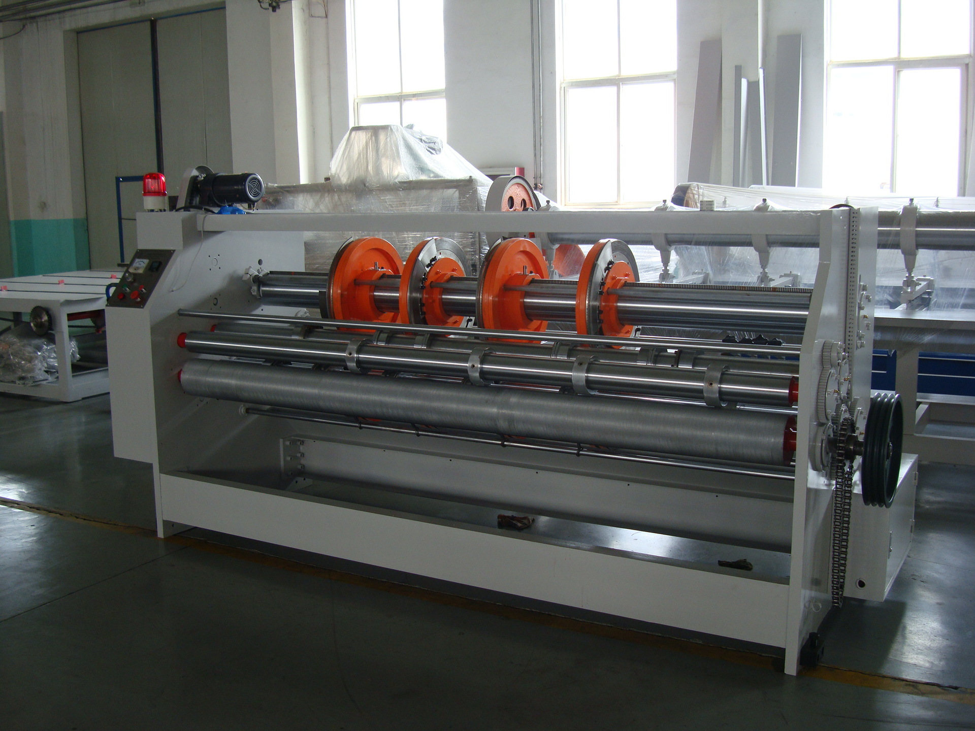 瓦楞纸板分纸滚线切角开槽机-「包装成型机械」-马可波罗网