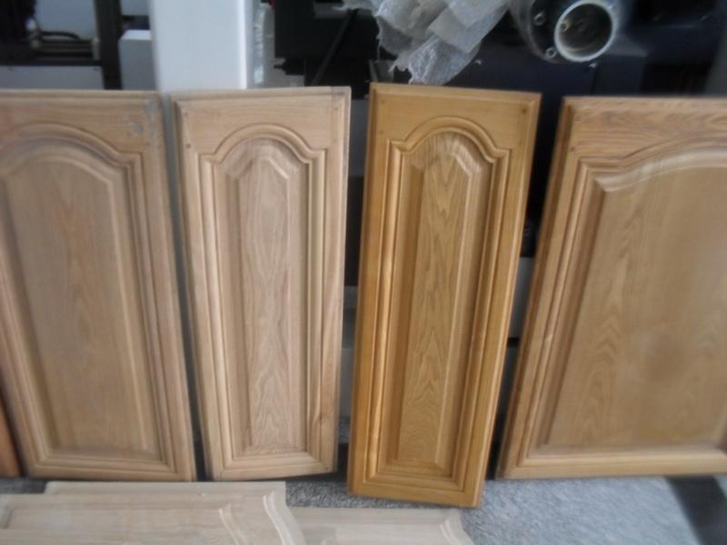 山西橱柜门雕刻直销价格便宜数控雕刻机木工雕花机