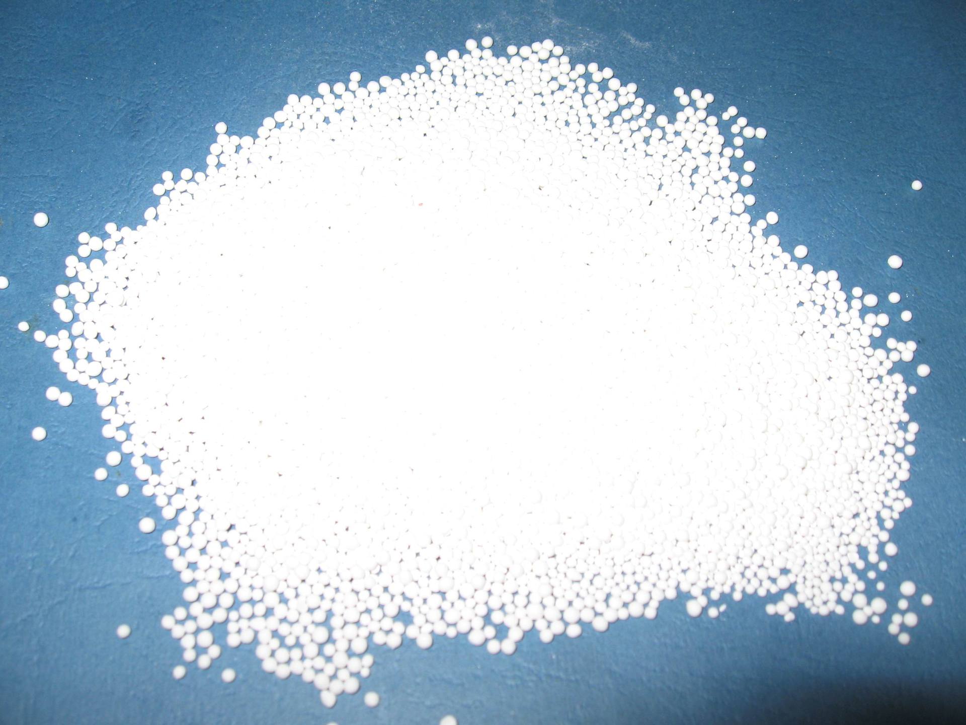 本公司大量合成润滑油固体酸催化剂