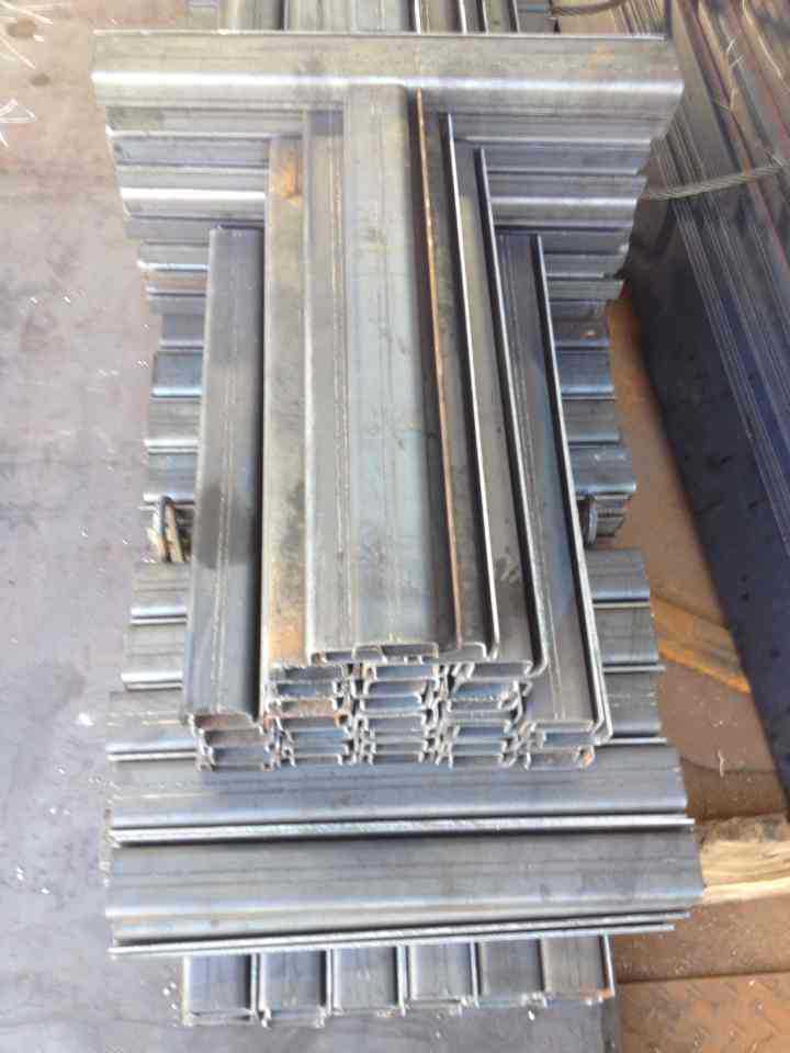 深圳热轧钢板8.0#剪板折弯 来料加工订做 折u型槽 槽钢镀锌u形槽