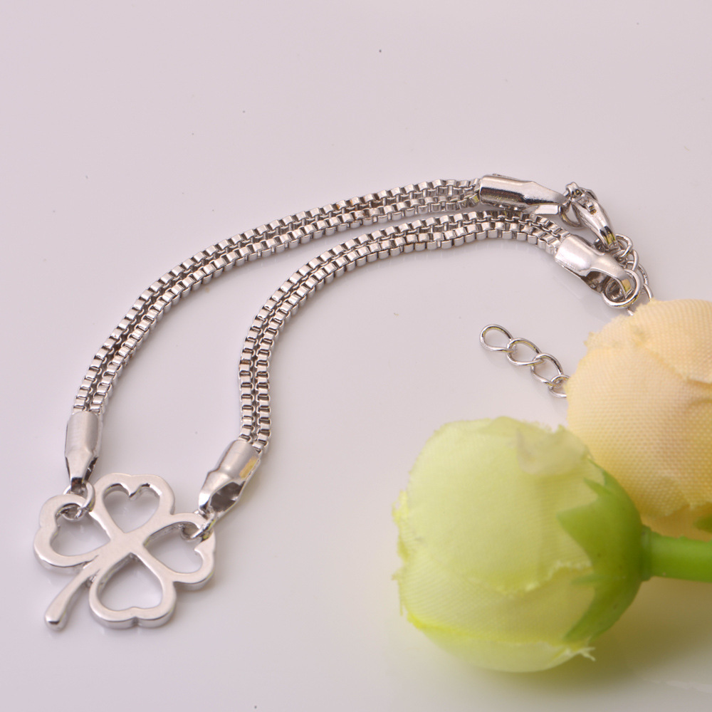 四叶草手链 银饰品 925纯银手链 热火爆款 时尚 女式 手链 批发