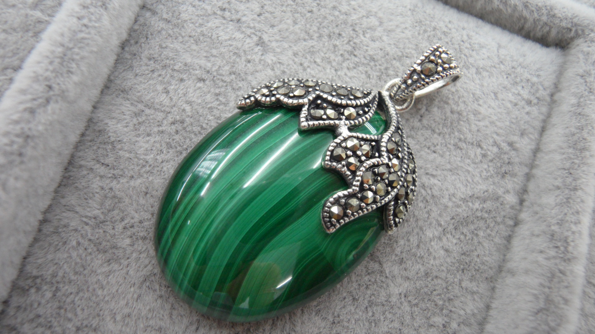 昌威 复古925泰银天然孔雀石吊坠 p10218