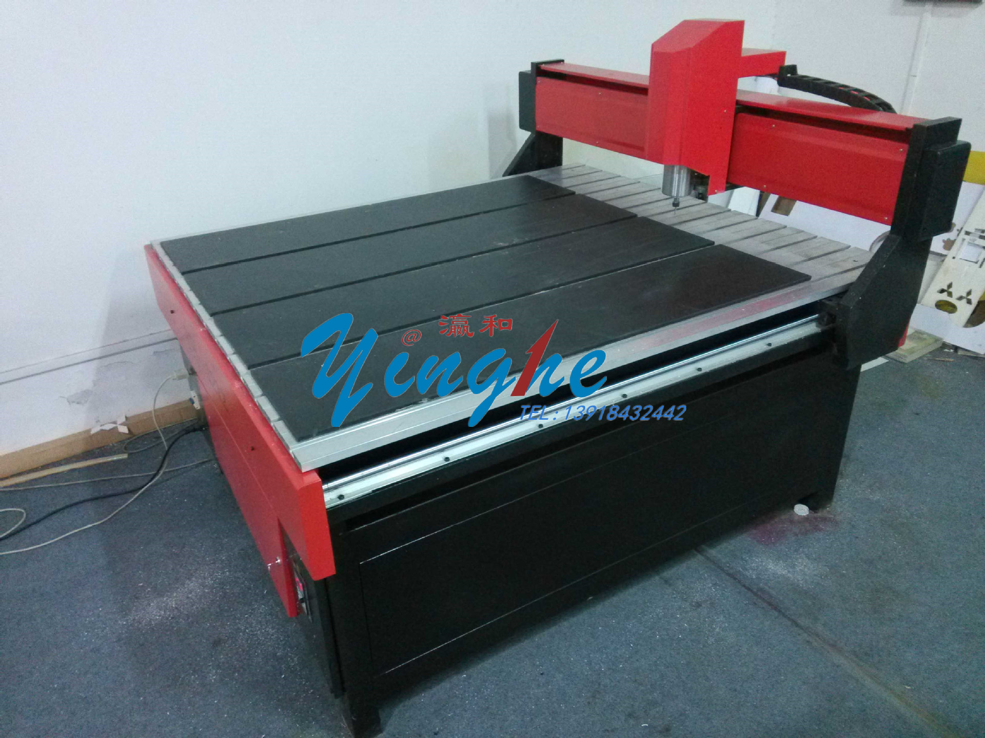 1225大型广告雕刻机 广告木工雕刻机CNC电脑雕刻机