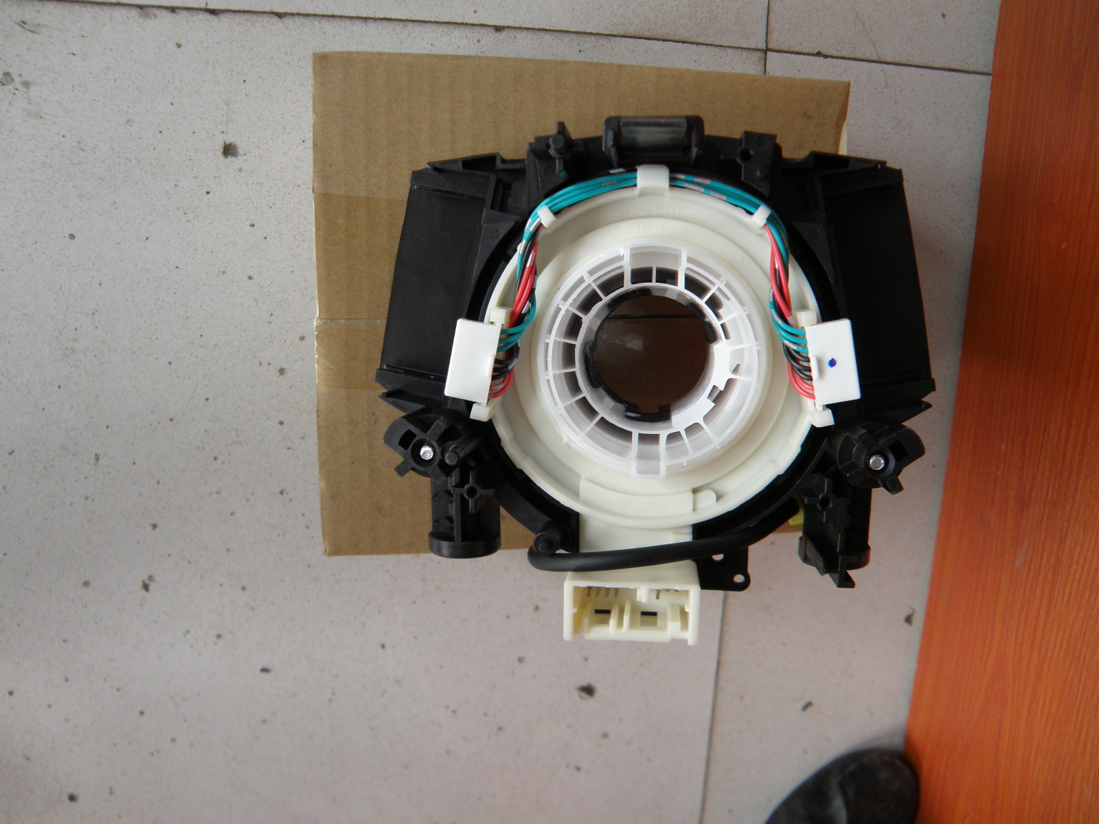 东风日产气囊游丝