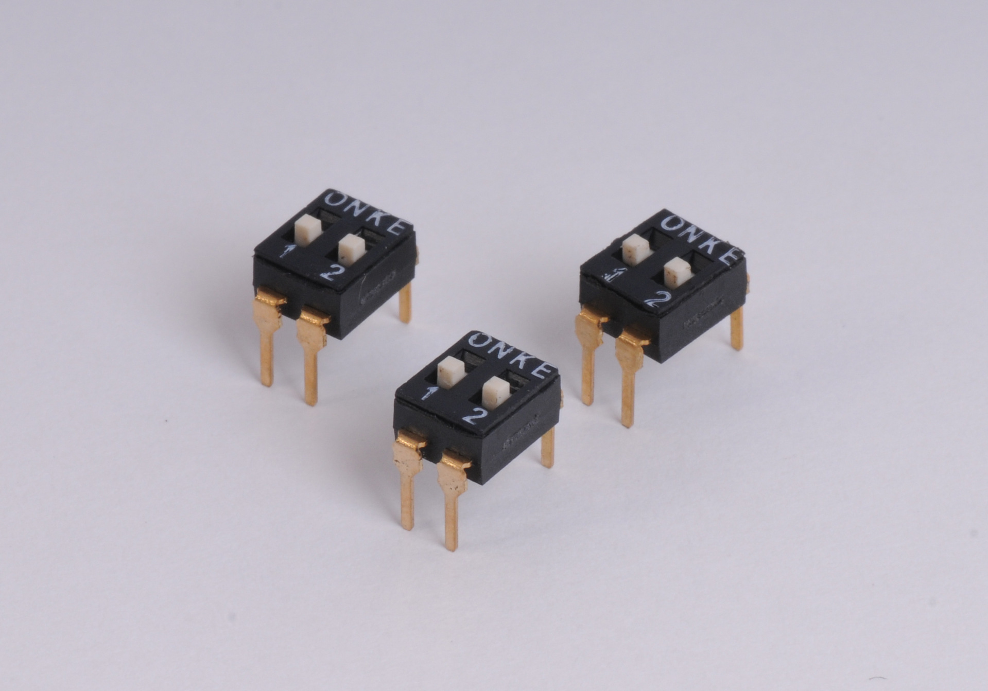 黑色 拨码开关订做 4位ke 拨码开关 黑色环保拨码开关