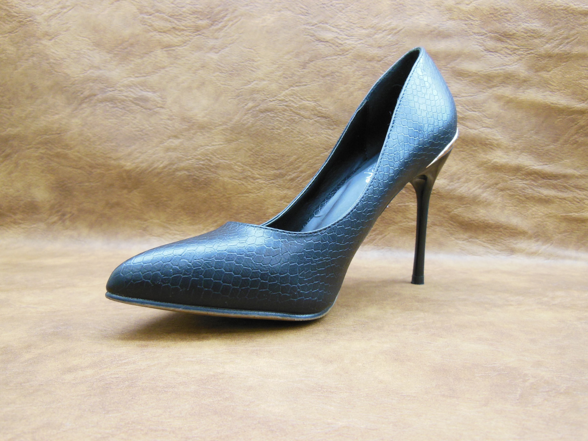 2014春季新款时尚女鞋浅口平色细跟高跟女单鞋 一件批发