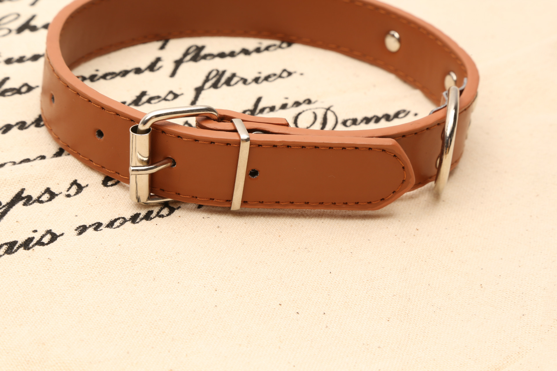 金禾时尚四钉项圈 宠物项圈 狗狗项圈 宠物牵引