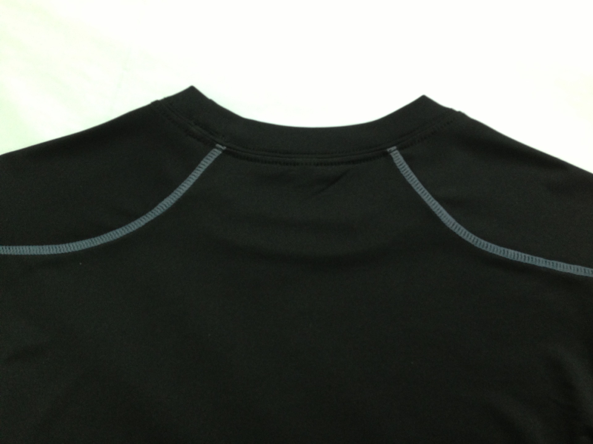 外贸出口高弹运动健身服 专业四针六 线无缝加工订单生产