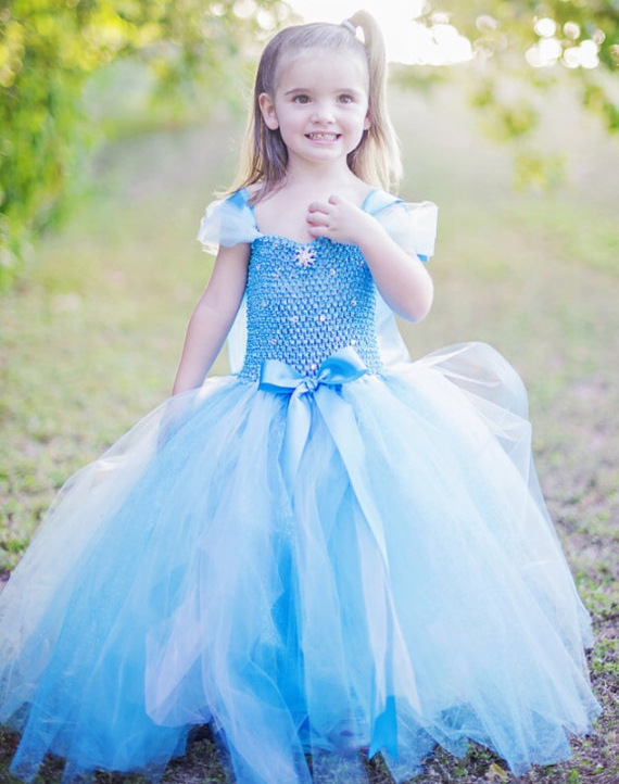 NEW Frozen Costume Elsa Dress Up Gown Queen Princess Birthday Party Dress