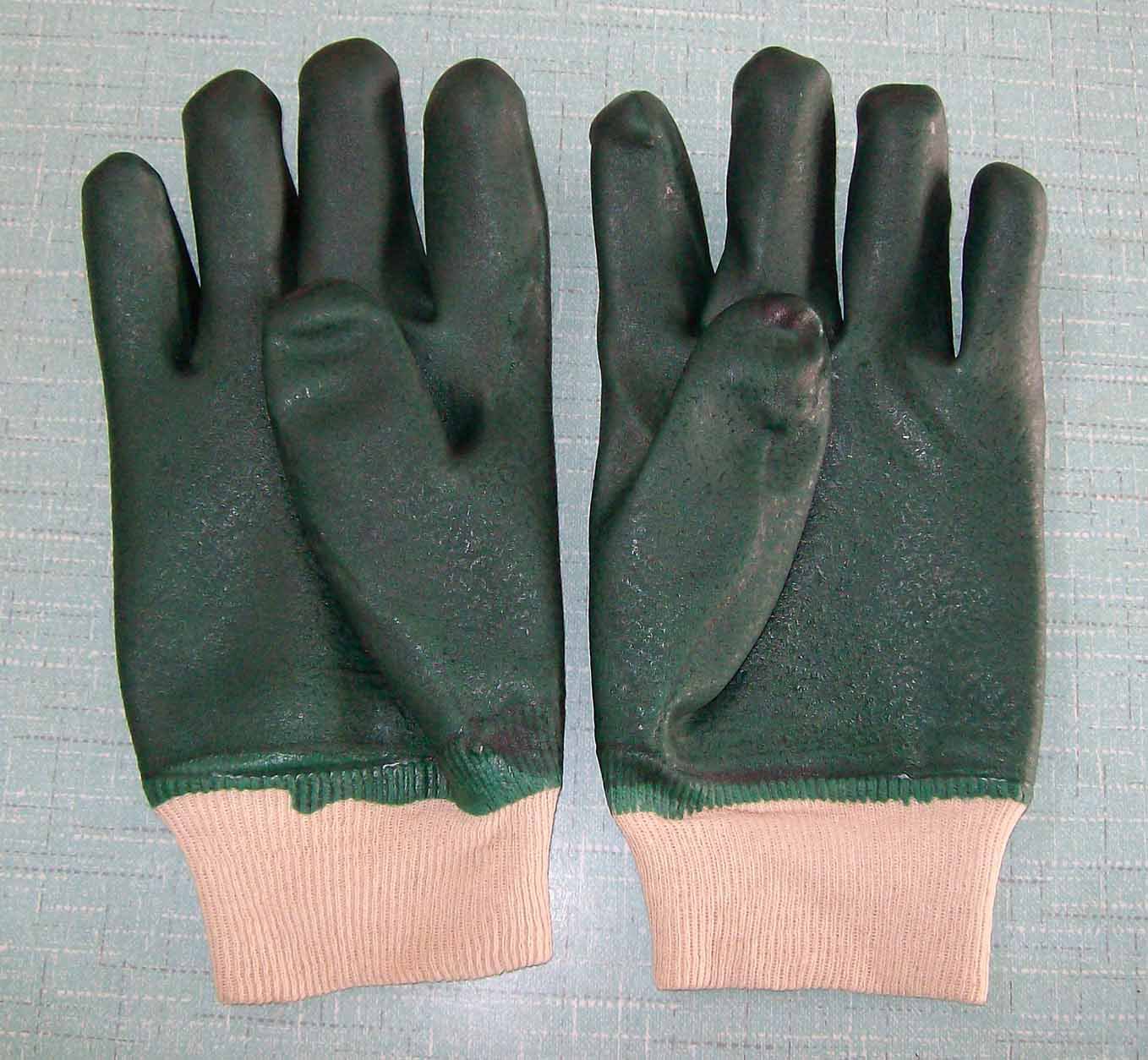 专业手部防护用品 26cm pvc 双浸胶劳保手套