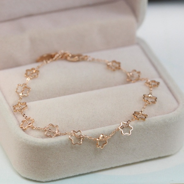 批发实拍欧比雅比 正品镀18k金小梅花镂空 时尚小清新手链