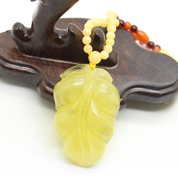 天然海蜜蜡树叶吊坠满蜜新蜡树叶雕刻吊坠 天然波罗的海蜜蜡饰品