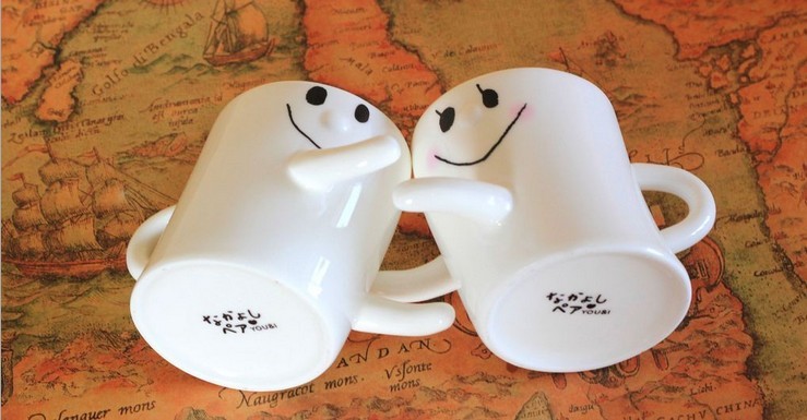 天虎陶瓷厂家直销售 情侣陶瓷杯子 日式表情抱抱杯 对杯 1160