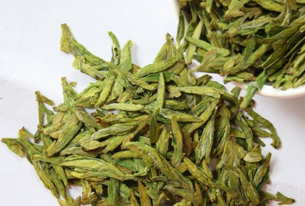 春风又绿江南岸—品味古今交织的诗意——西湖龙井茶