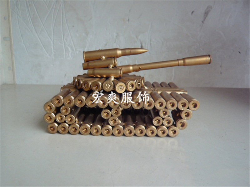 f43弹壳坦克模型工艺品(子弹壳工艺品)