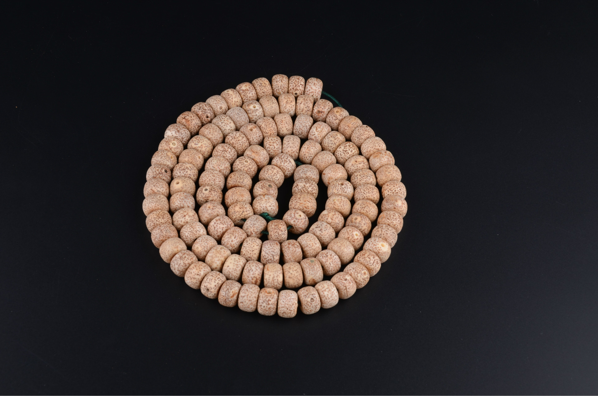 鑫玉堂 10*13天然高密度正月菩提摩尼菩提佛珠 摩尼菩提佛珠挂件