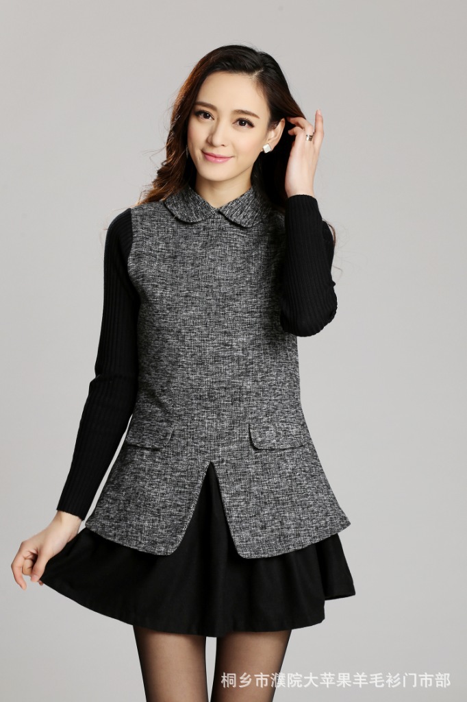 春装新款毛衣女韩版时装款娃娃领假口袋宽松套头针织毛衣裙打底衫