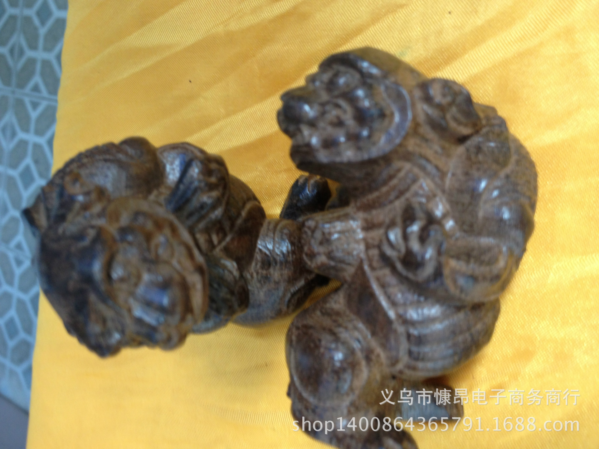 印度沉香沙沉木手把件 家居饰品办公木质摆件 福建雕刻品江湖产品