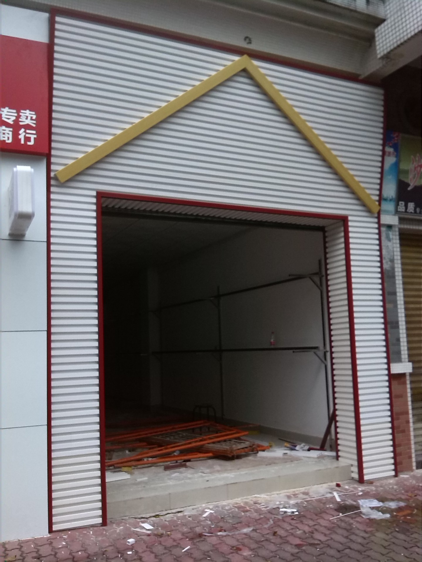 木塑材料-国家支持产品绿可木 110双内异形装饰墙板