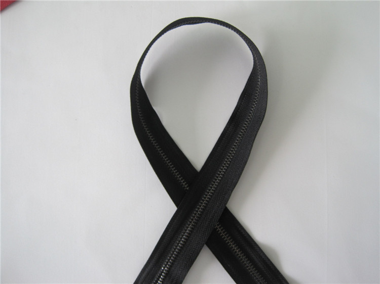 厂家批发拉链 汇益版 5#黑色铁牙拉链 织纺辅料金属拉链 diy辅料