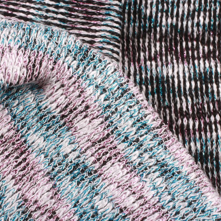 人棉涤纶混纺粗针布针织彩条小循环面料含金银丝女装面料生产厂家