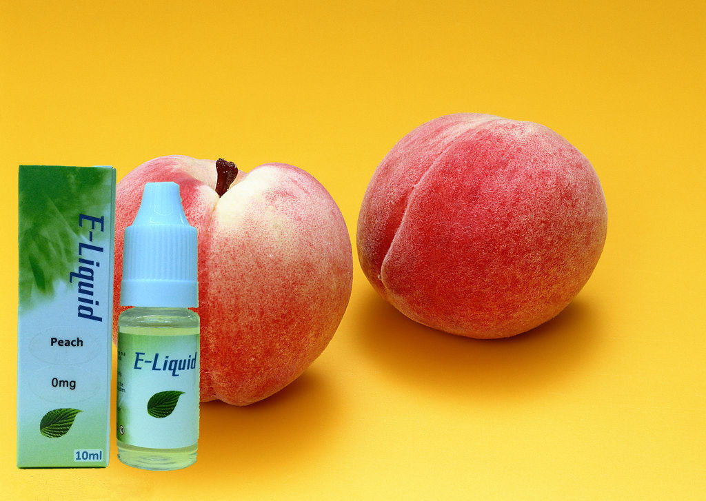 尼古丁纯度越高,烟油中口味越纯,烟油颜色更清澈.