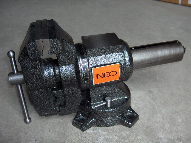 平口虎钳液压虎钳油压虎钳固定带砧台钳台虎钳重型