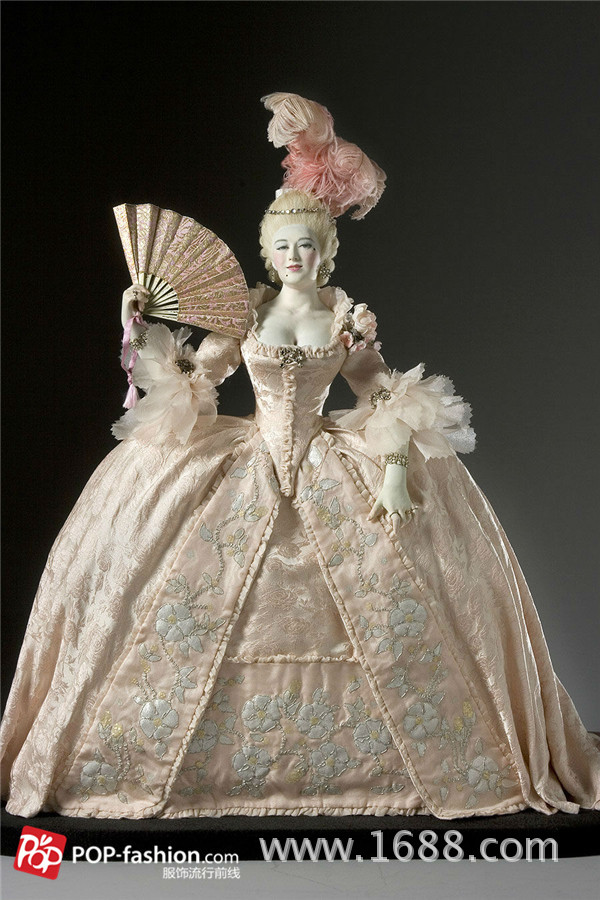 george stuart的历史人物人偶—法国历史服装