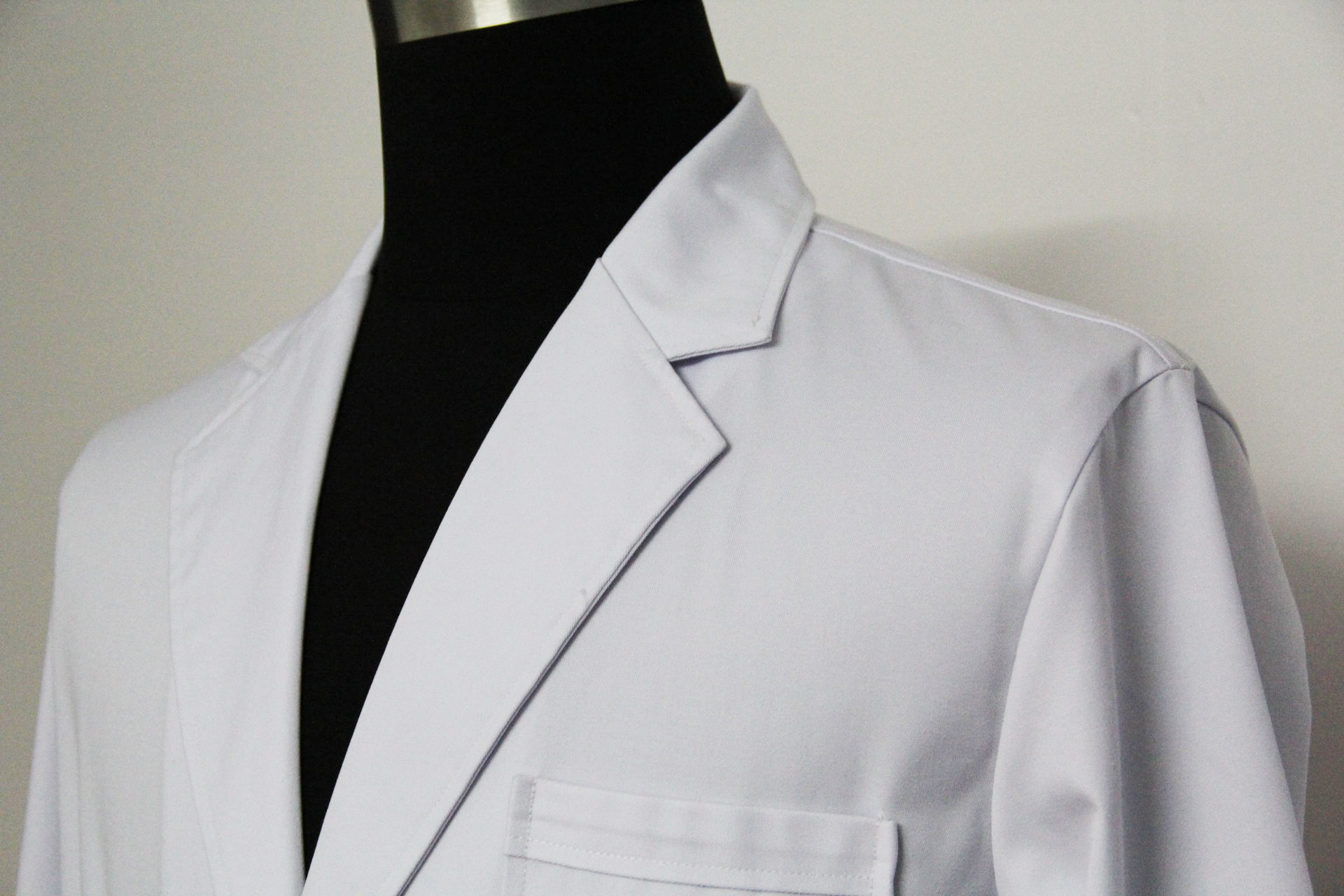 冬款新品工作服男士防寒白大褂抗菌医护服装特价批发