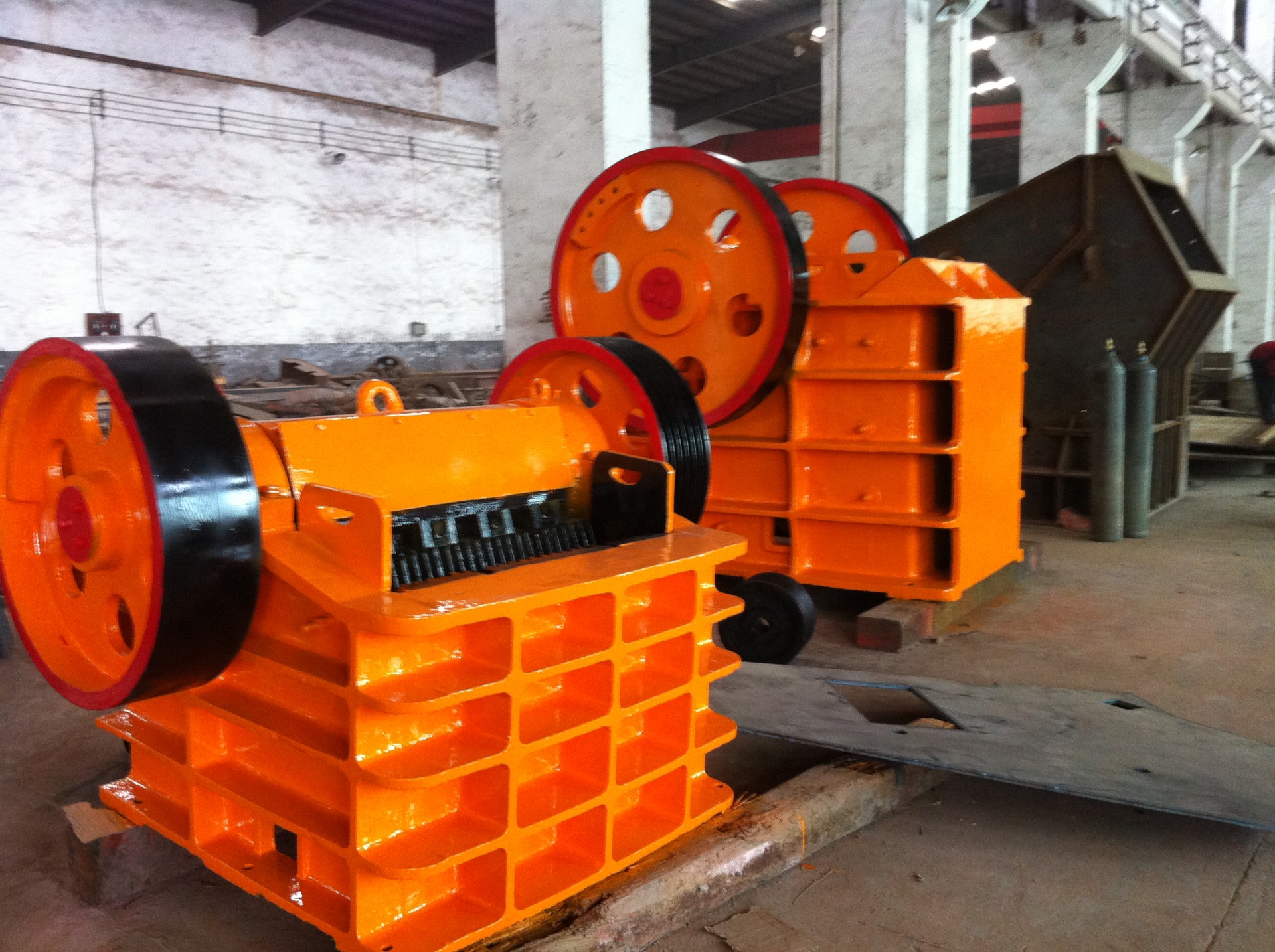 专业制造优质鄂式破碎机 颚式石料粉碎机 400*600鄂破 颚式破碎机