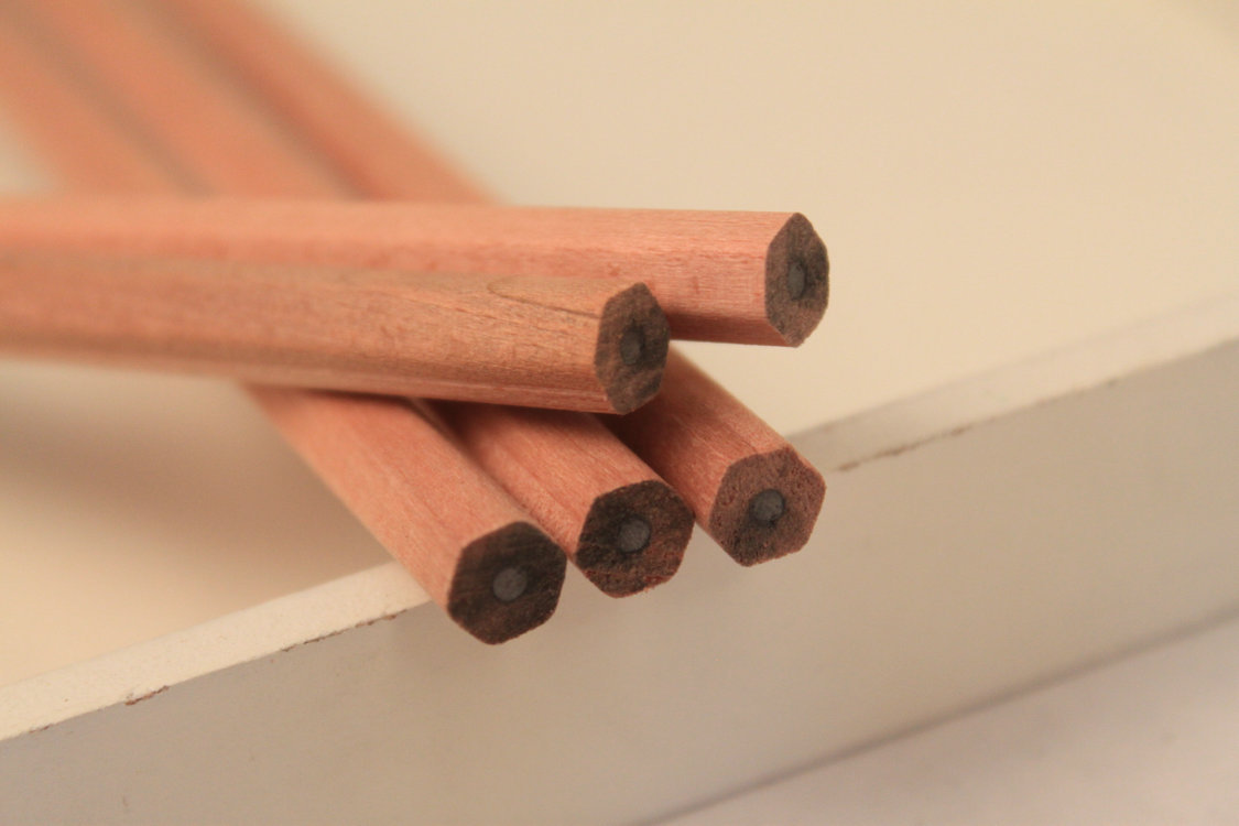 厂家供应特价铅笔杆 铅笔杆加工