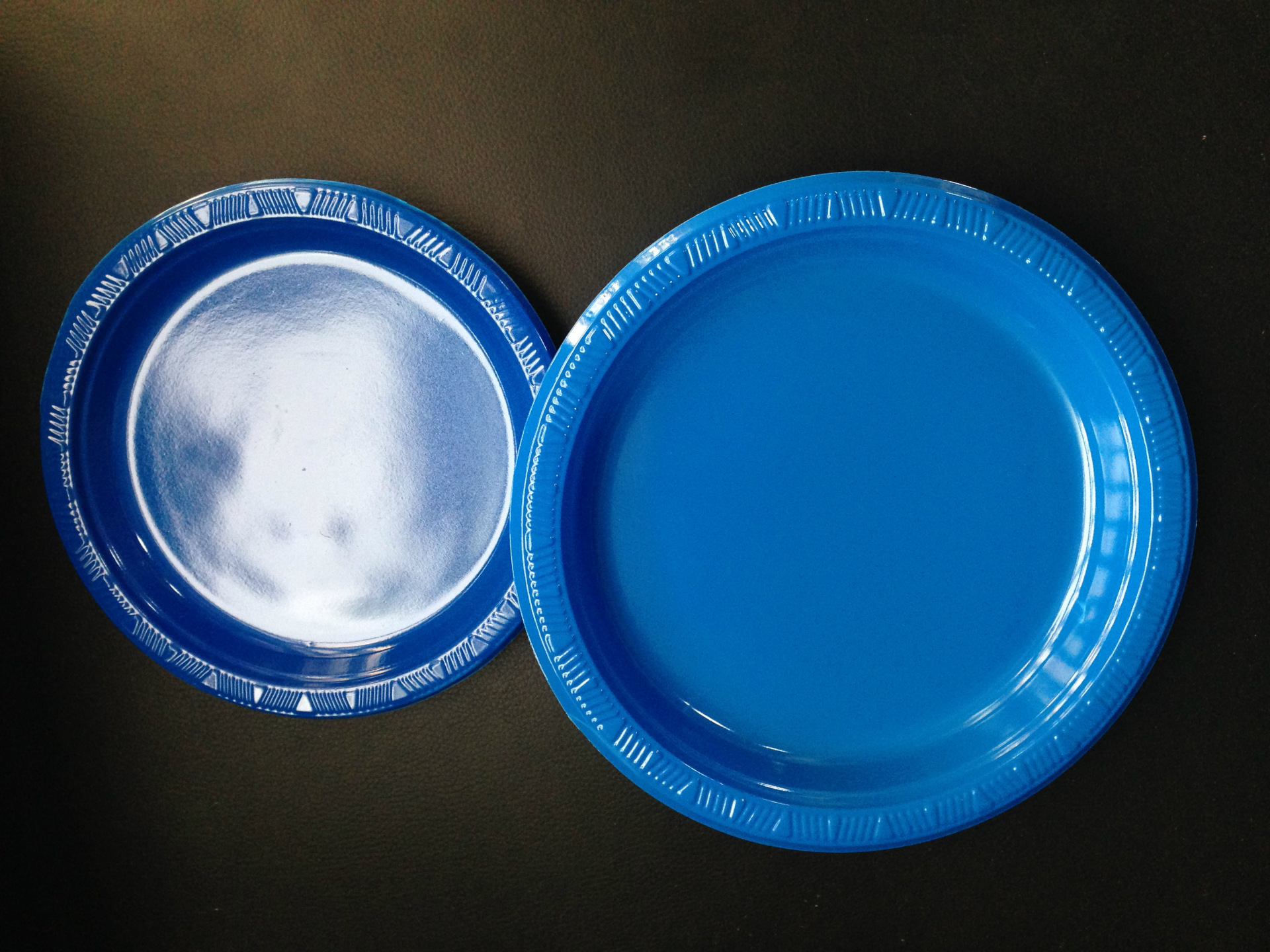 一次性ps塑料餐盘/圆盘/水果盘/塑料盘/深盘/聚会/快餐/会所