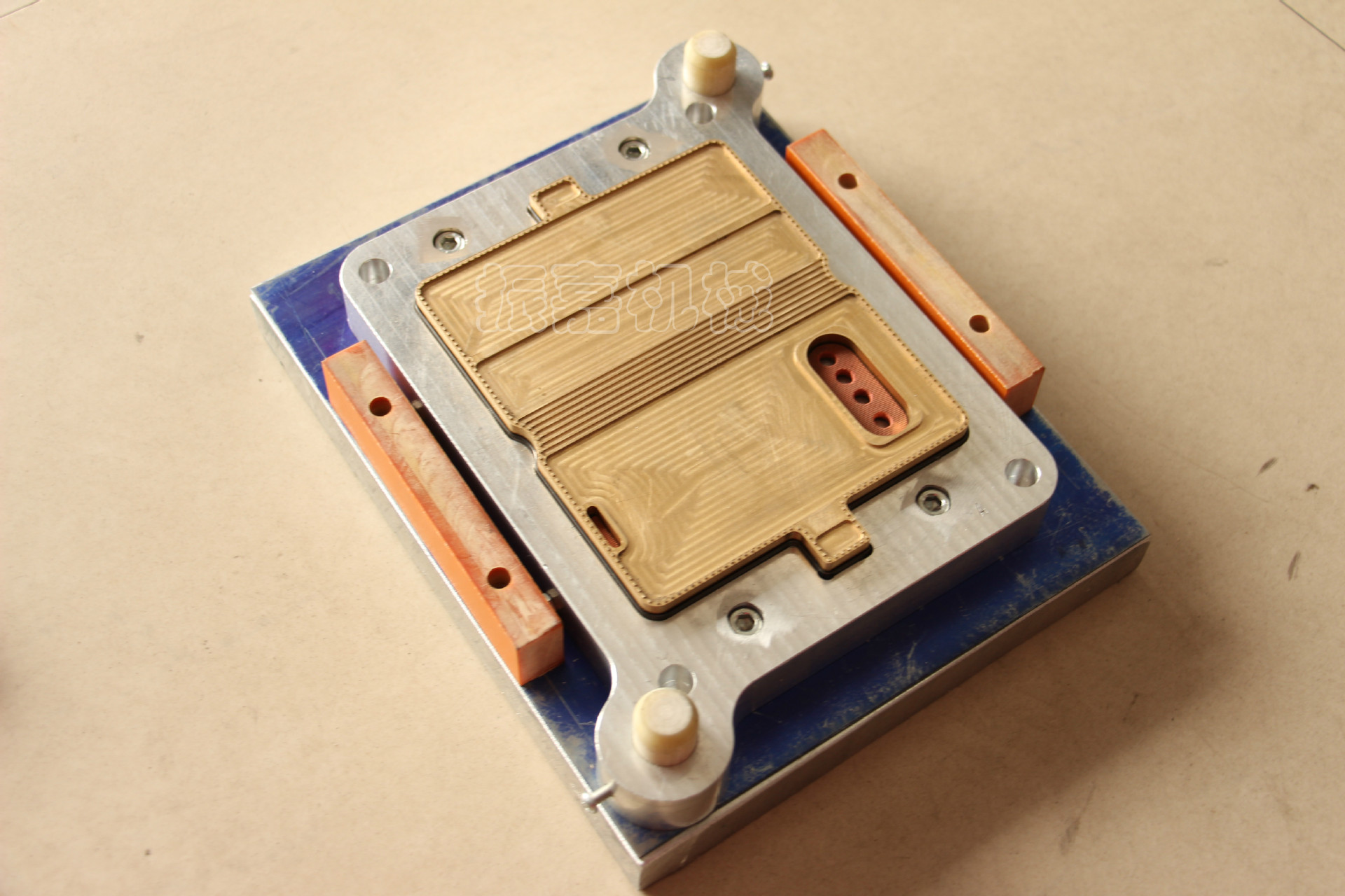 佛山精制仿车线手机皮套模具高周波手机皮套模具