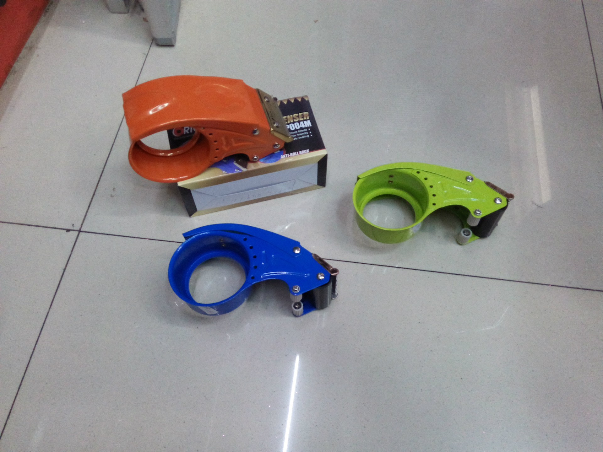 名称:封箱器,打包器,铁质,红色,4.8mm 6mm可选