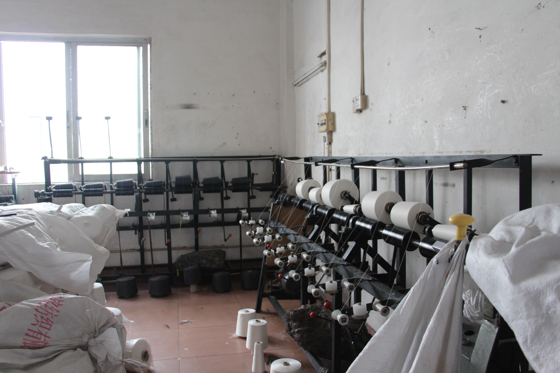 广州服装加工厂 陶工厂来图来样定做大小批量加工针织毛衣衫图片,广州