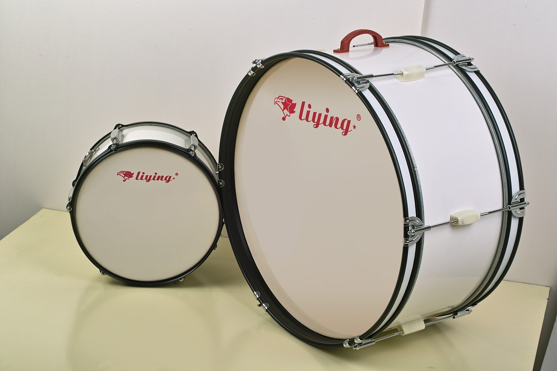 厂家直销价 学生鼓 少先队 鼓号队管乐队 专用鼓白色22寸大鼓