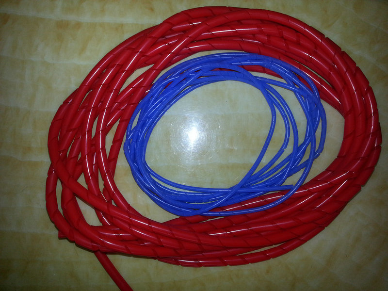 光纤硅胶缠绕管 高质量螺旋缠绕管 彩色螺旋缠绕管 真空硅胶管