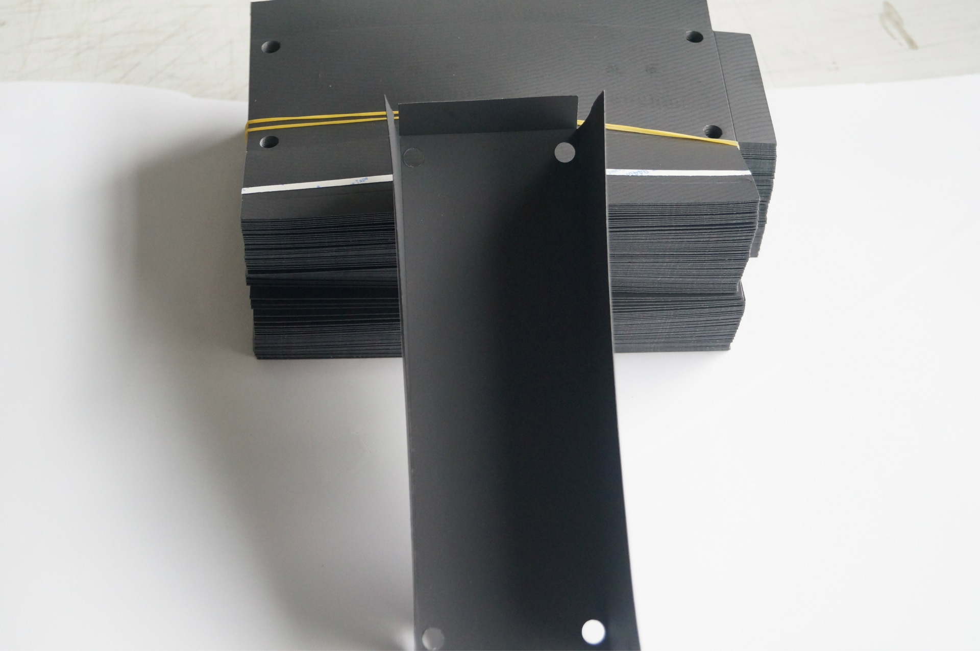 厂家供应黑色防火麦拉片 pc麦拉片