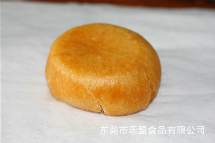 厂家热销 乐盟金牌肉松饼 30包/箱皮薄馅多食品零食点心