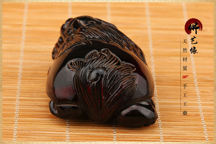 老红水牛角雕刻狮子手把件 仿古老物件 复古 做旧工艺品 古玩杂项