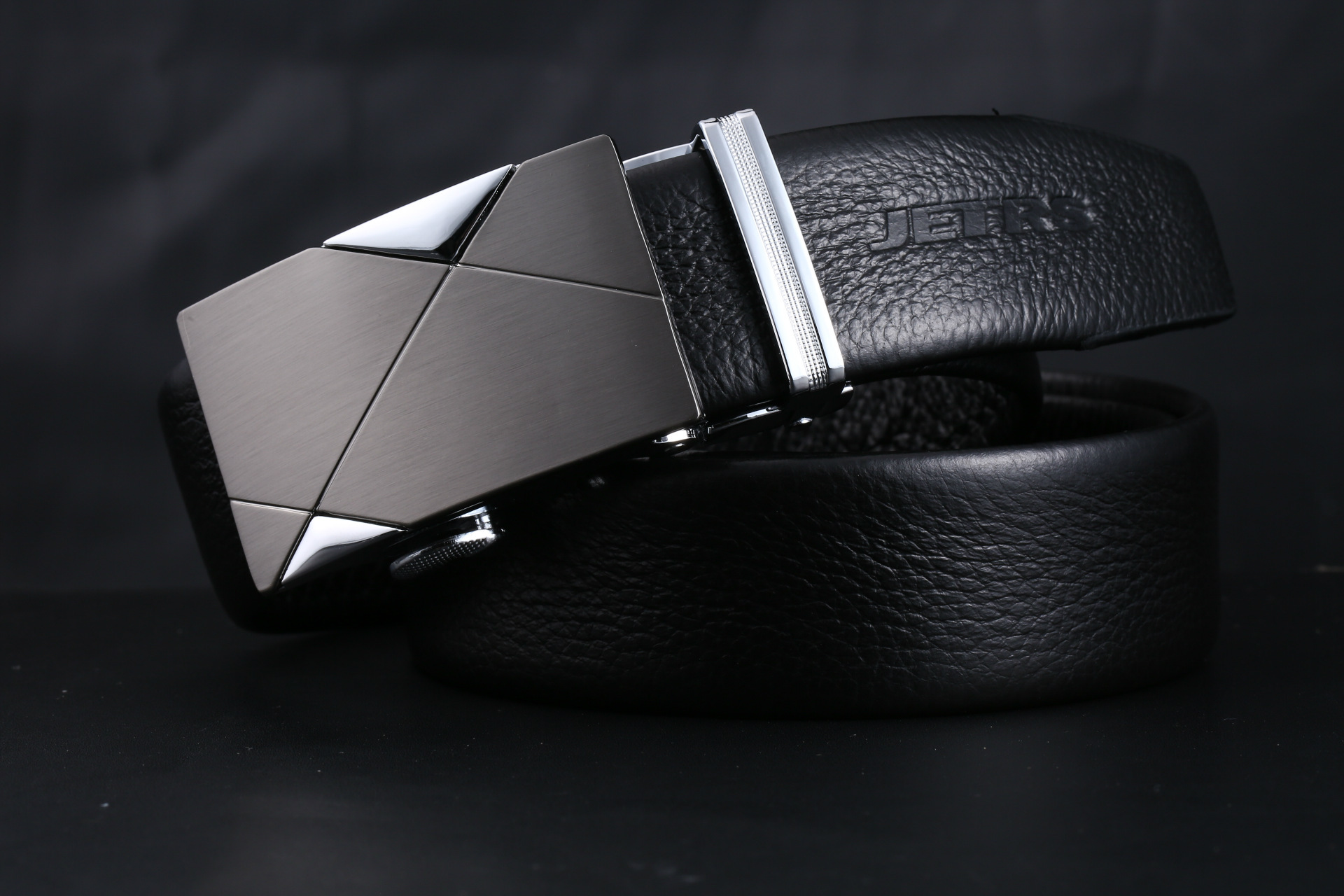 男士皮带真皮自动扣头裤带正品头层牛皮商务休闲韩版潮流青年腰带