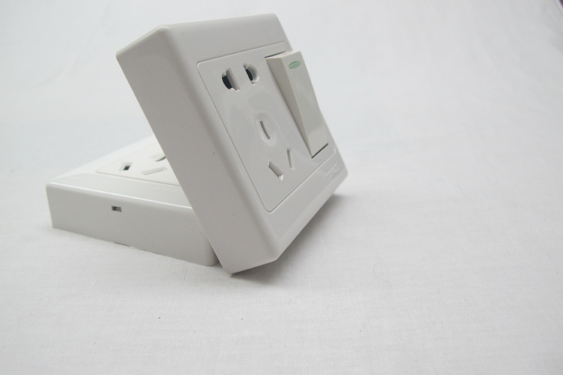 河野明装带底盒开关插座86型明装多功能万能墙壁接线插座