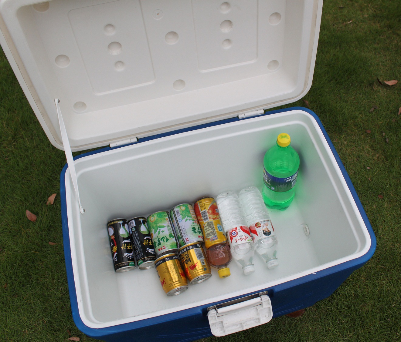 厂家外卖保温箱60升eps车用饮料冷藏箱海钓周转箱运输送冰盒