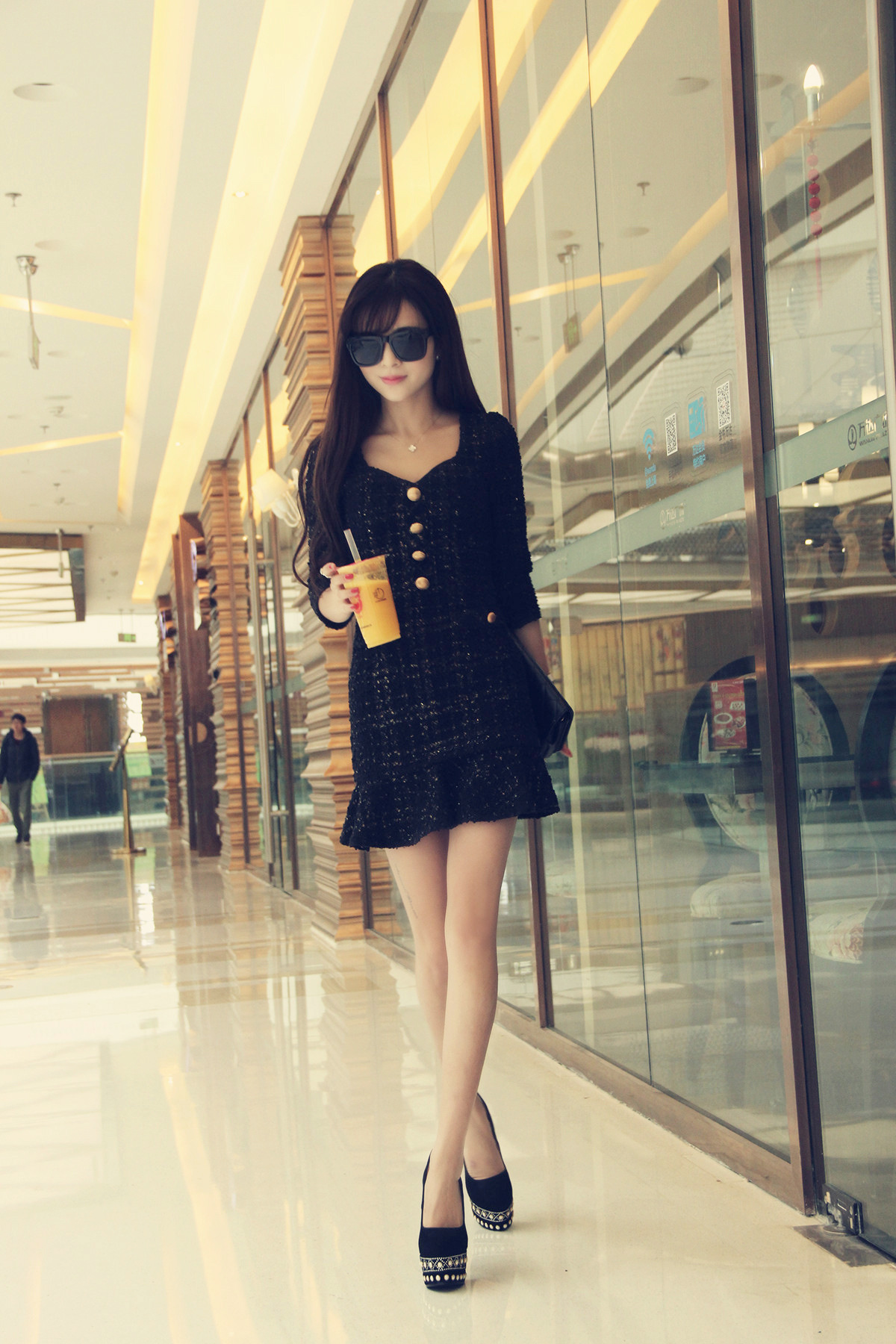 外贸新款恨天高单鞋女时尚真皮镶钻防水台女单鞋超高跟女式瓢鞋ol