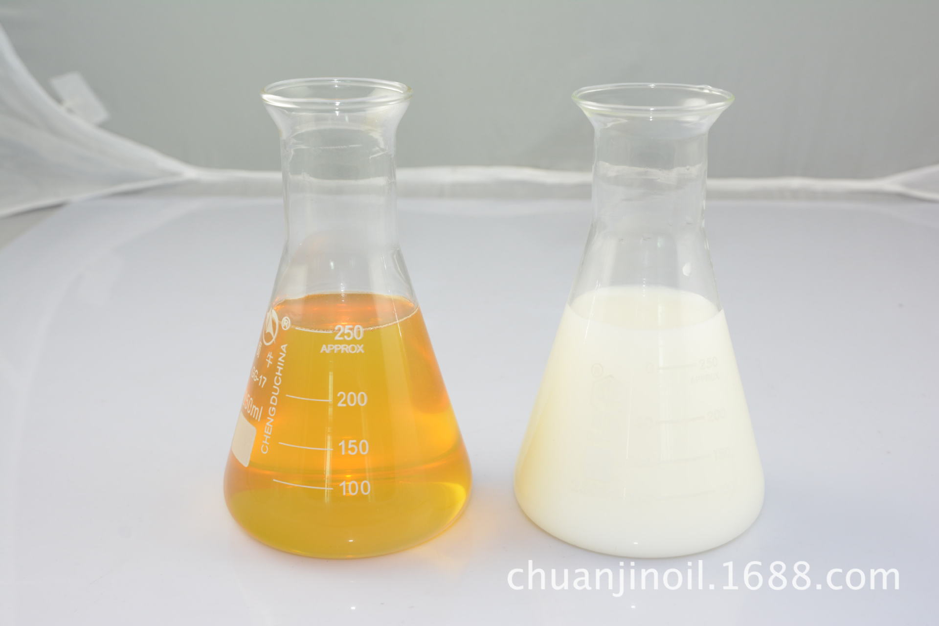 ru乳化切削油ec2058 水溶性铝材切削冷却液 使用寿命长乳化油厂家