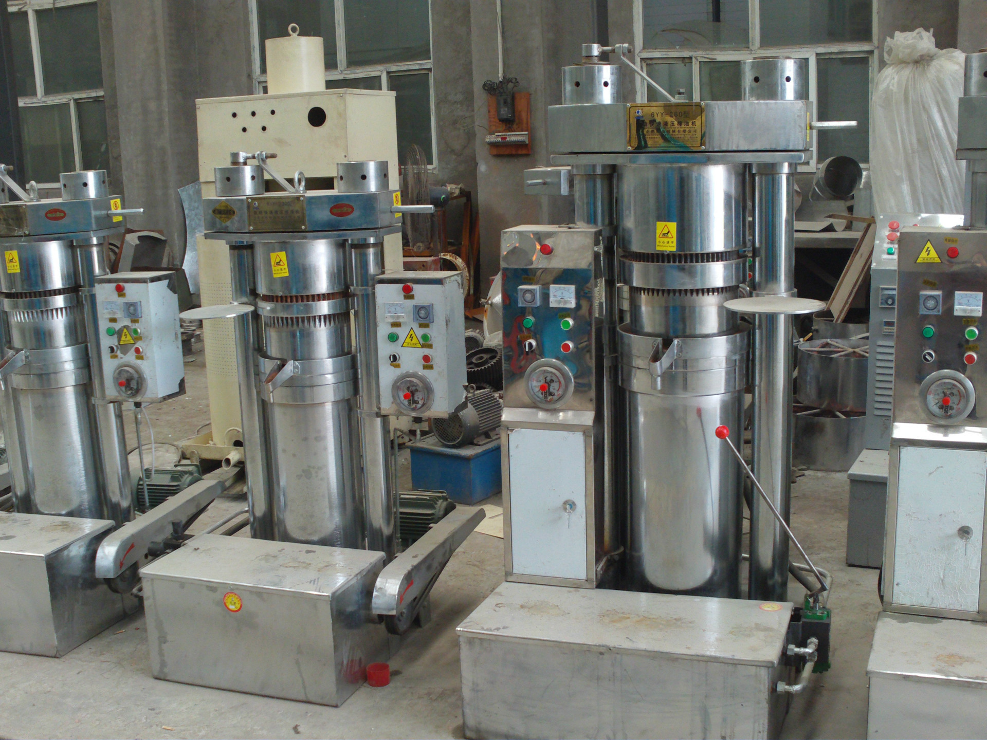 香油机 车载榨油机 液压香油机 流动作业榨油机 厂家直销