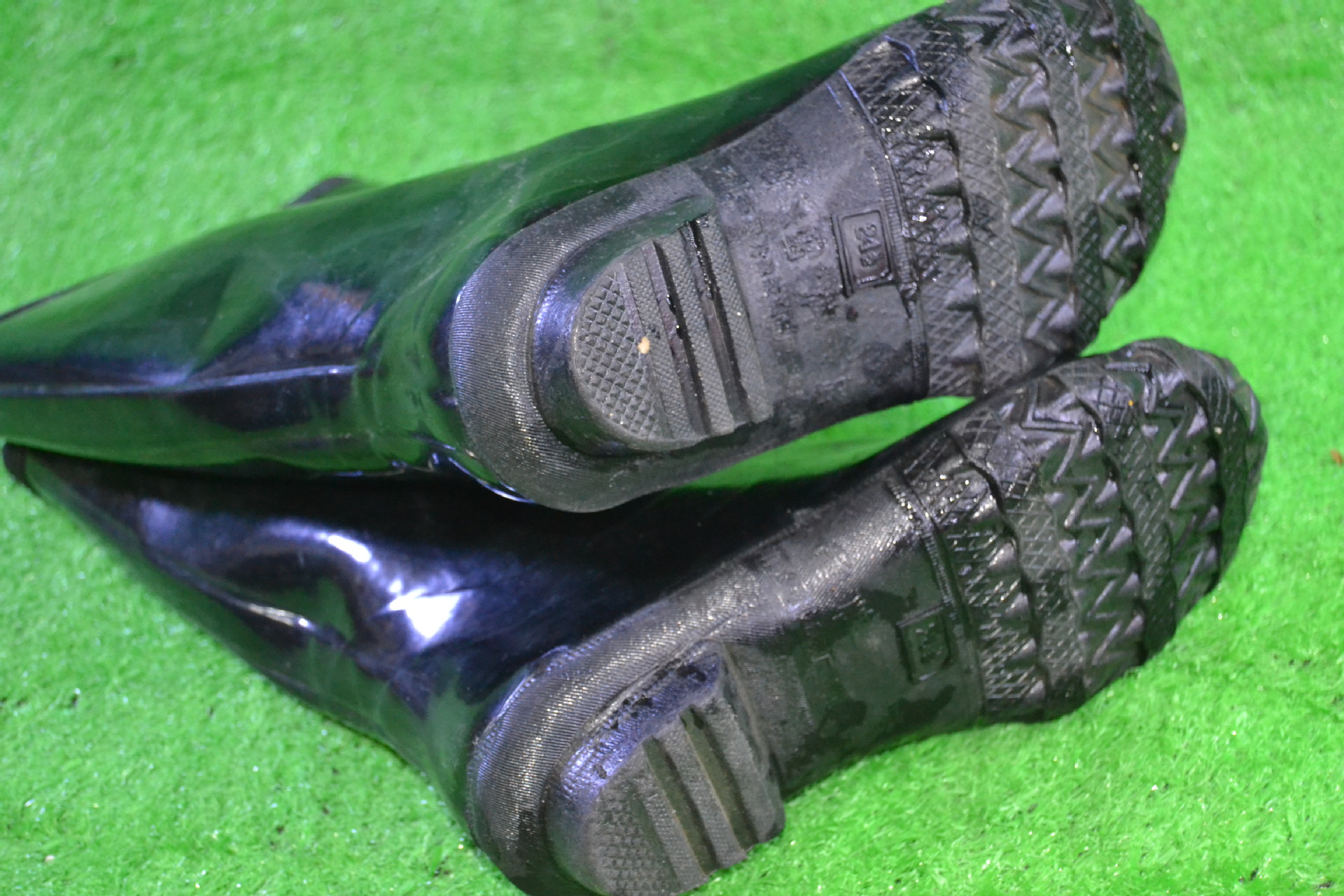 防砸透气胶靴雨鞋安全防护劳保鞋高筒长筒36cm加厚黑底防滑雨鞋