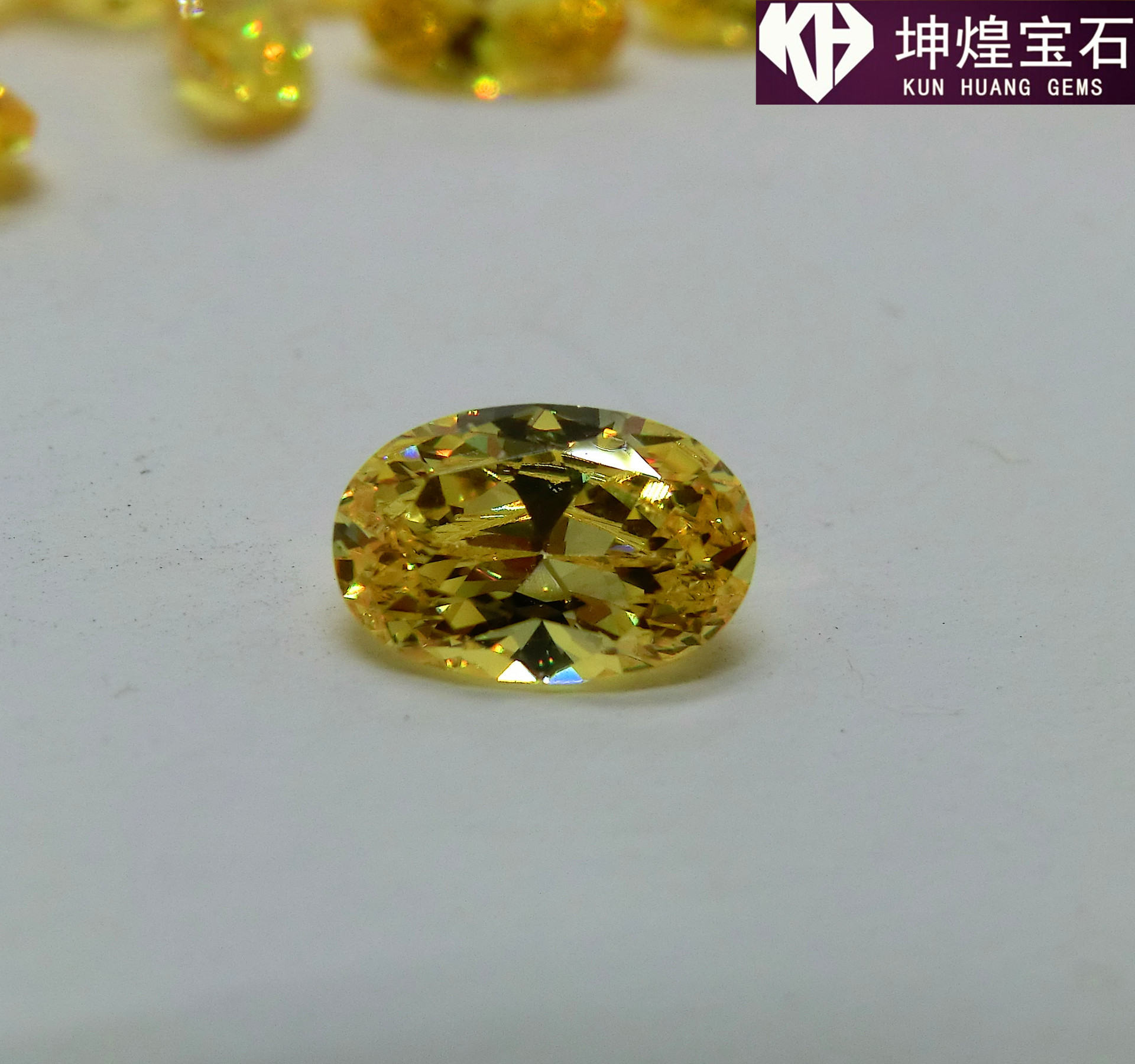 广西梧州坤煌宝石1a-3acz彩锆金黄锆石3x4mm-12x16mm详情 中国供应