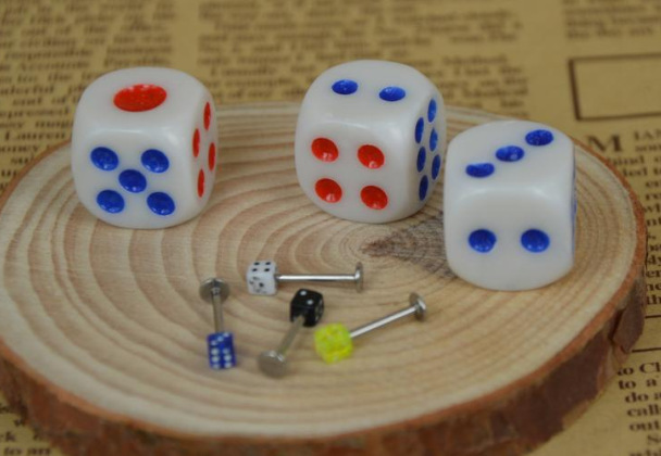 厂家直销穿刺亚克力骰子唇钉 舌钉 10个包价格 - 中国供应商移动版