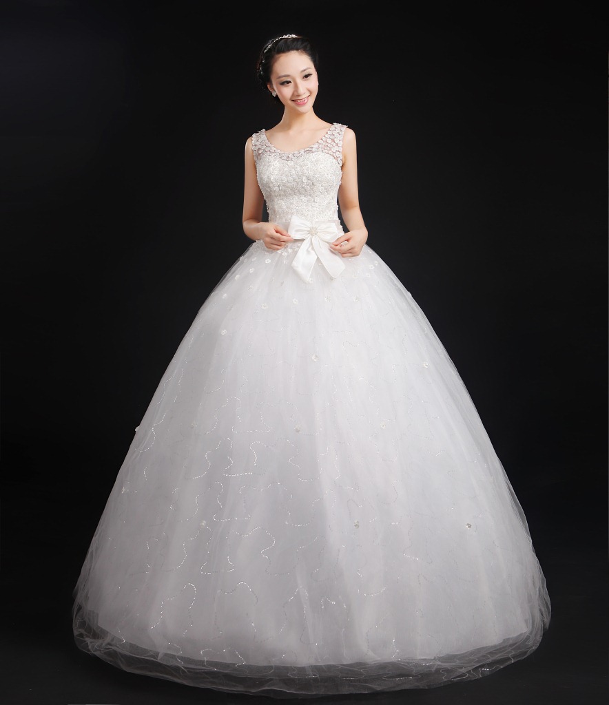 新款高档白色齐地新娘婚纱礼服 韩版时尚绑带双肩马甲小花婚纱